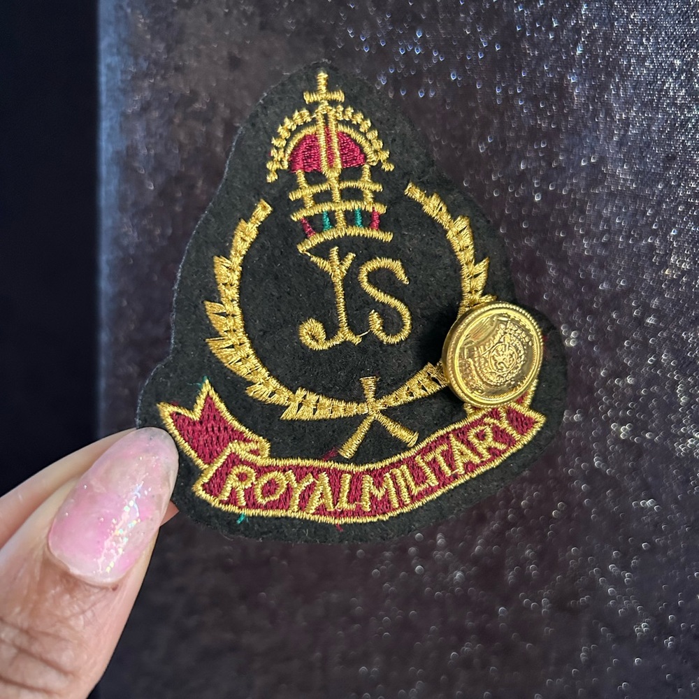 Crest Patch